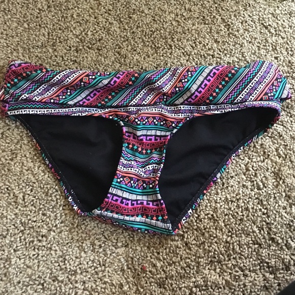 Cute bikini bottoms with fold over top.