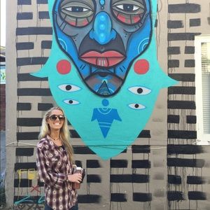 Meet your Posher, Megan