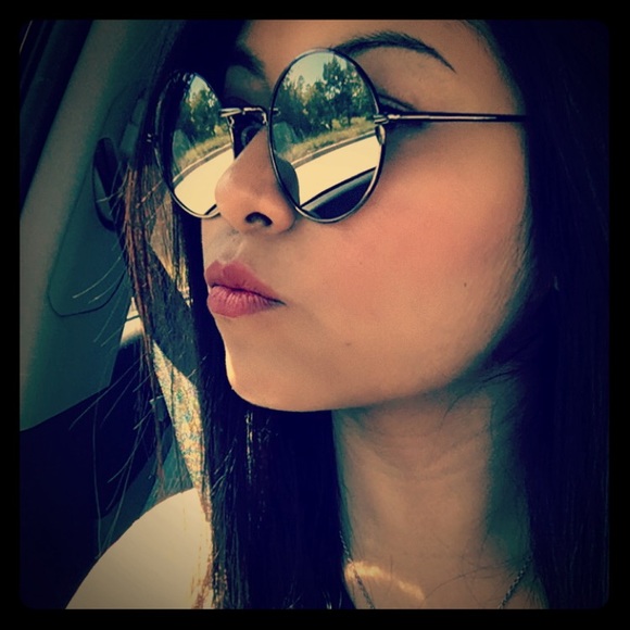 Black Round Sunglasses