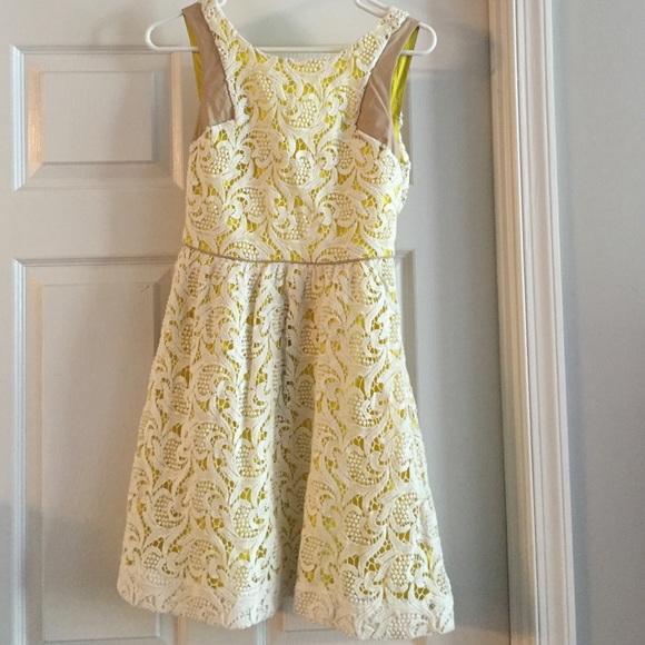 Cute sundress!