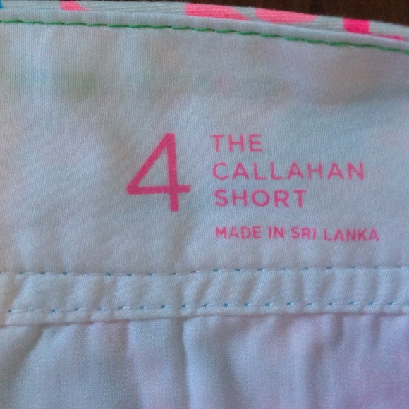 *SOLD* Lily Pulitzer Shorts Let's Cha Cha - Picture 2 of 2