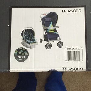 Infant car seat with quick-click stroller
