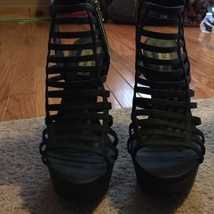 Black Steve Madden Wedges