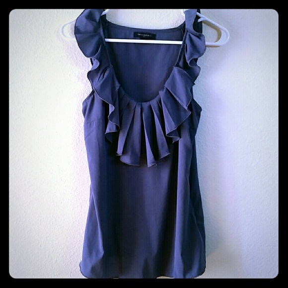 *Sale* Banana Republic ruffle top