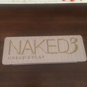 Urban Decay Naked 3
