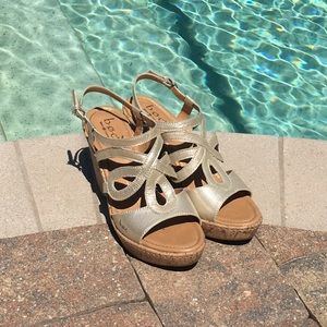 Gold BOC Wedges