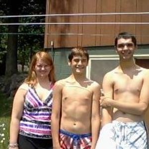 Meet your Posher, Beth dave