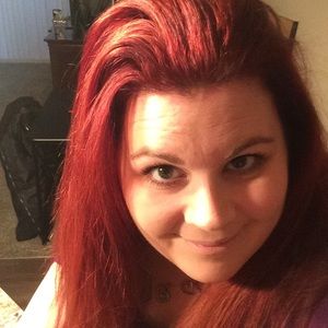 Meet your Posher, Nikki