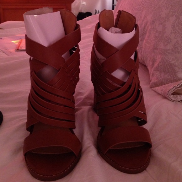 ALDO Gilang wedge