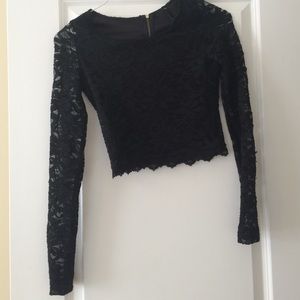 Long sleeve lace crop top