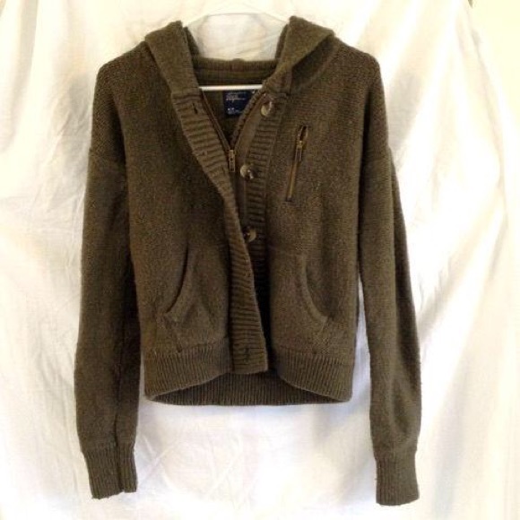 (HOLD-20/OCT) 'Olive You' AEO dk grn zip up hoodie