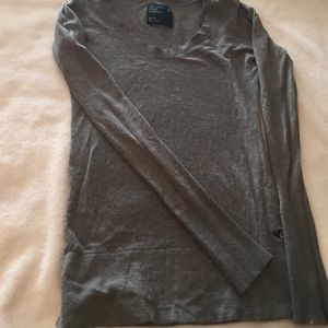 Gray American Eagle crew neck sweater