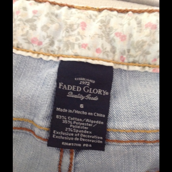 Going to charity this week - Picture 2 of 4