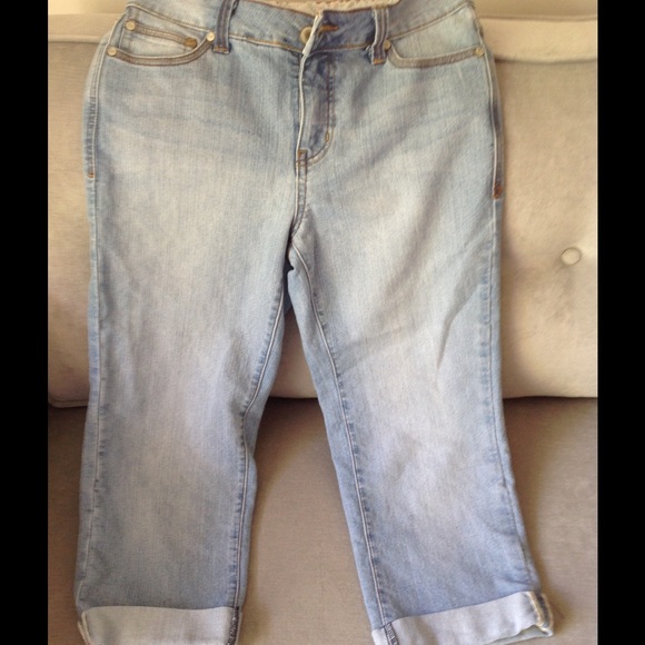 Going to charity this week - Picture 4 of 4