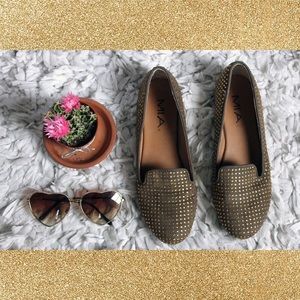 ✨HP✨ MIA Gold Rhinestone Flats ✨