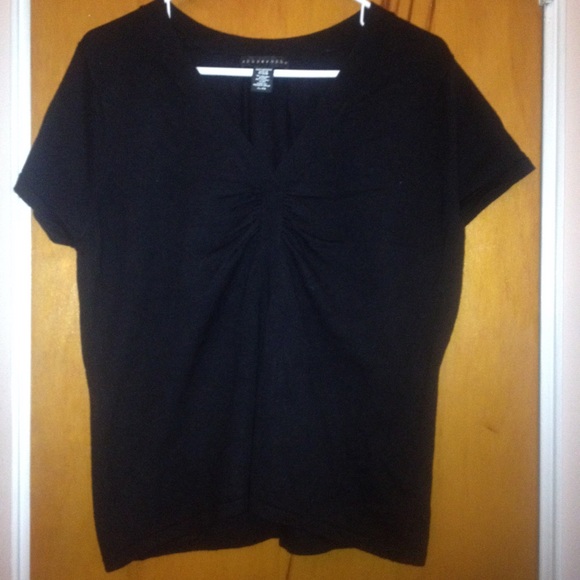 Black, short sleeved sweater