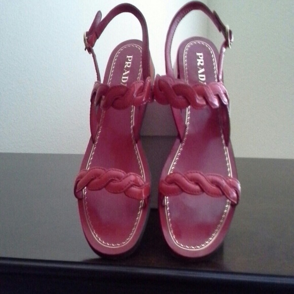 PRADA SANDALS - Picture 2 of 3