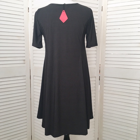 Black & taupe stripe boutique swing dress - Picture 3 of 4