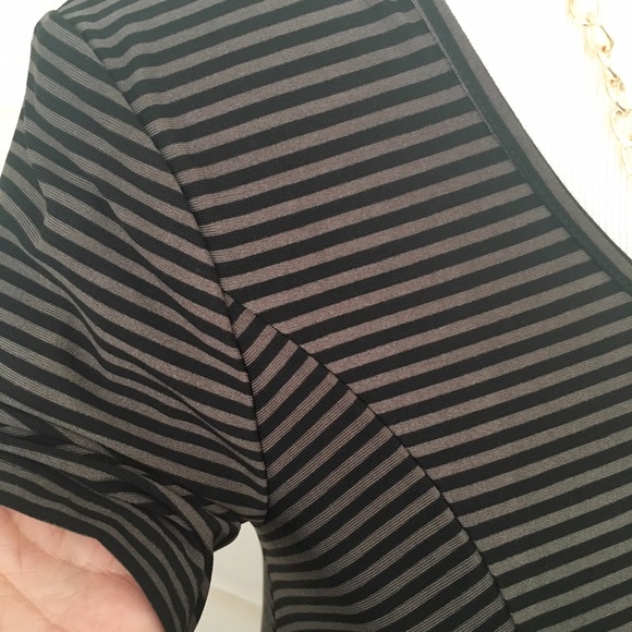 Black & taupe stripe boutique swing dress - Picture 4 of 4