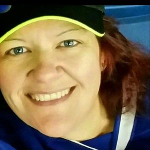 Meet your Posher, Jeannine