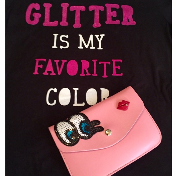 ๐SUPER FUN GLITTER IS MY FAVORITE COLOR TEE๐ - Picture 2 of 2
