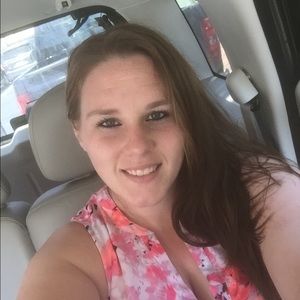 Meet your Posher, Leeza