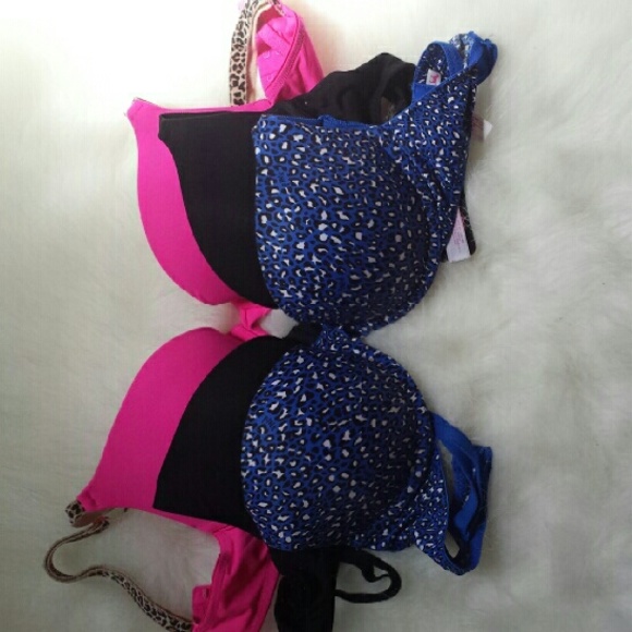 Lot of Victoria's Secret PINK bras