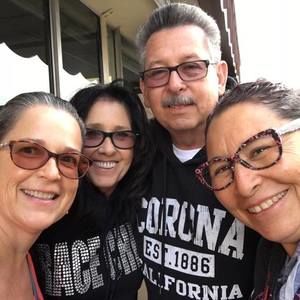 Meet your Posher, Rena