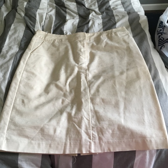 Isaac Mizrahi pale yellow pencil skirt size 18