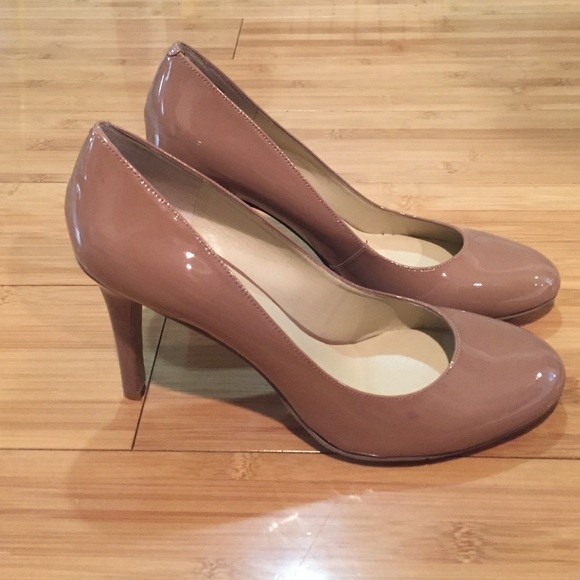 Nine West patent nude pumps
