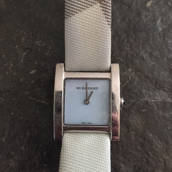 Burberry watch main image 4
