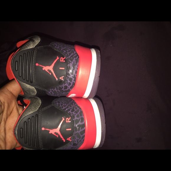Air Jordan 3 Bright Crimson