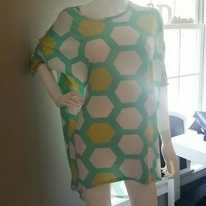 EUC Lularoe Irma large