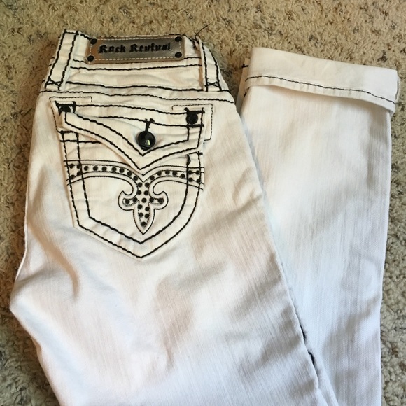 White Rock Revival jeans from The Buckle.
