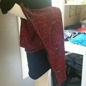 Lularoe TC leggings EUC red galaxy print