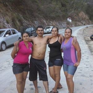 Meet your Posher, Ofelia