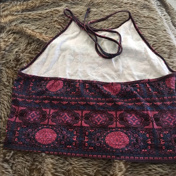 UO Bohemian Halter Crop Top - Picture 3 of 3