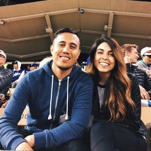 Meet your Posher, Claudia