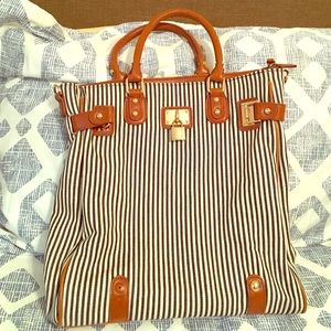Street Level navy/cream striped tote