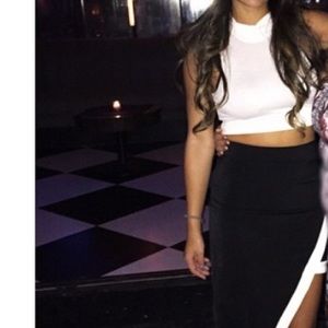 White crop top with collar