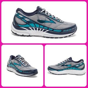 NWT BROOKS RUN SHOES 7.5 HURRY CLOSET CLOSING 5/11