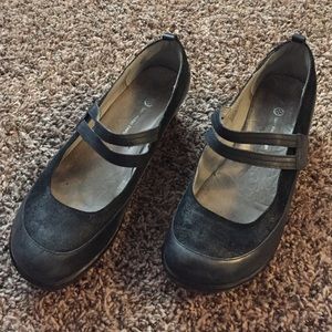 Jambu Scarlet-Too Platform Pump