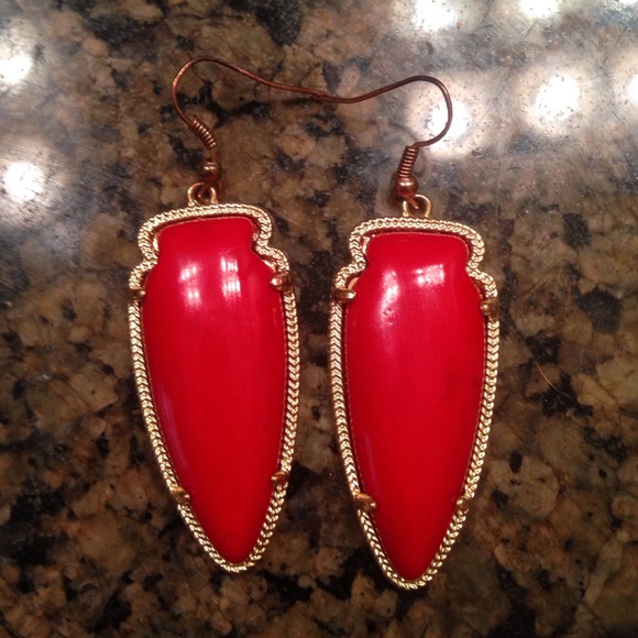Kendra Scott lookalikes- NOT REAL.