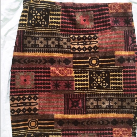 {pattern} skirt