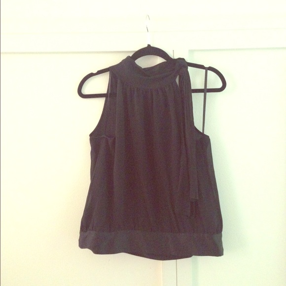 Banana Republic Tops - BANANA REPUBLIC NECK TIE SILK BLOUSE