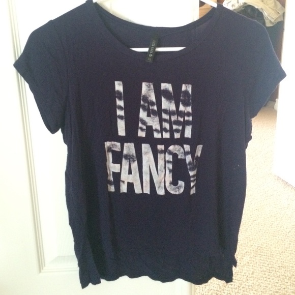 Tillys Graphic Tee: "I Am Fancy" - Picture 1 of 1