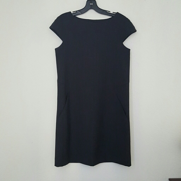 Theory sleeveless shift dress