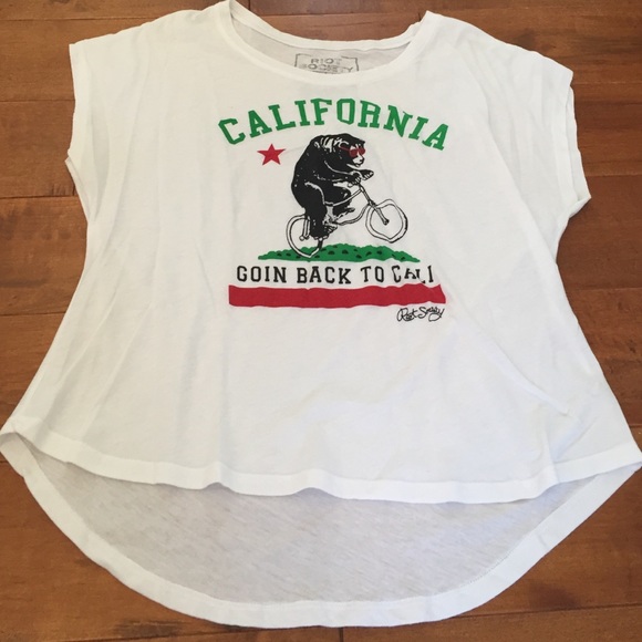 graphic tee