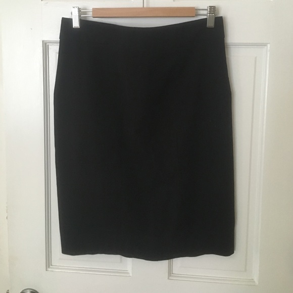 Black stretch pencil skirt