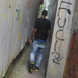 Meet your Posher, Clinton